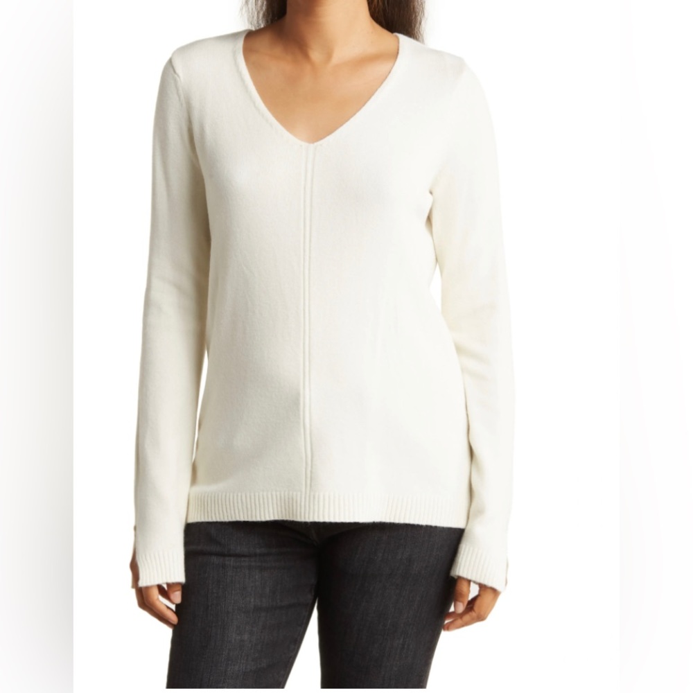 Devotion by Cyrus Cream Colored V Neck Sweater